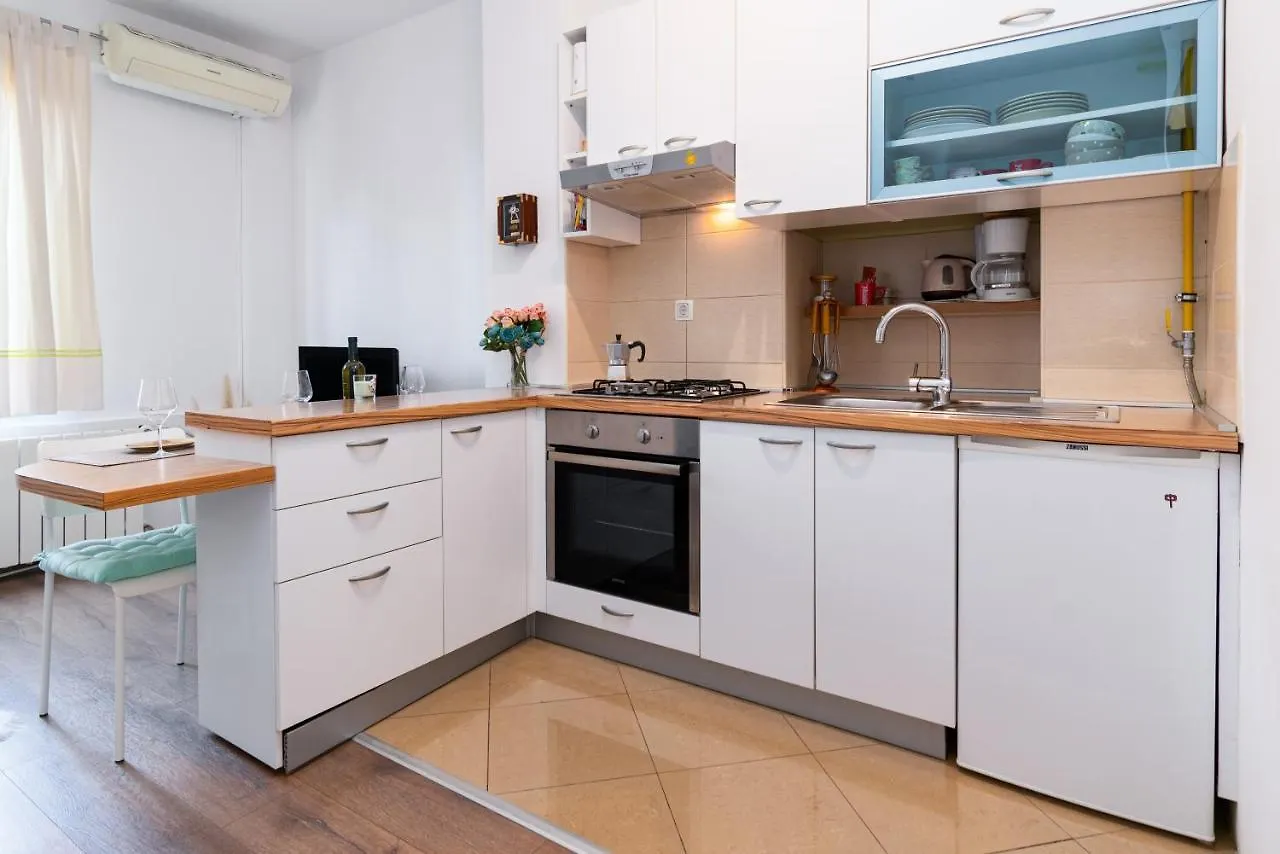 Apartments With Wifi Rijeka - 16455 Croatia