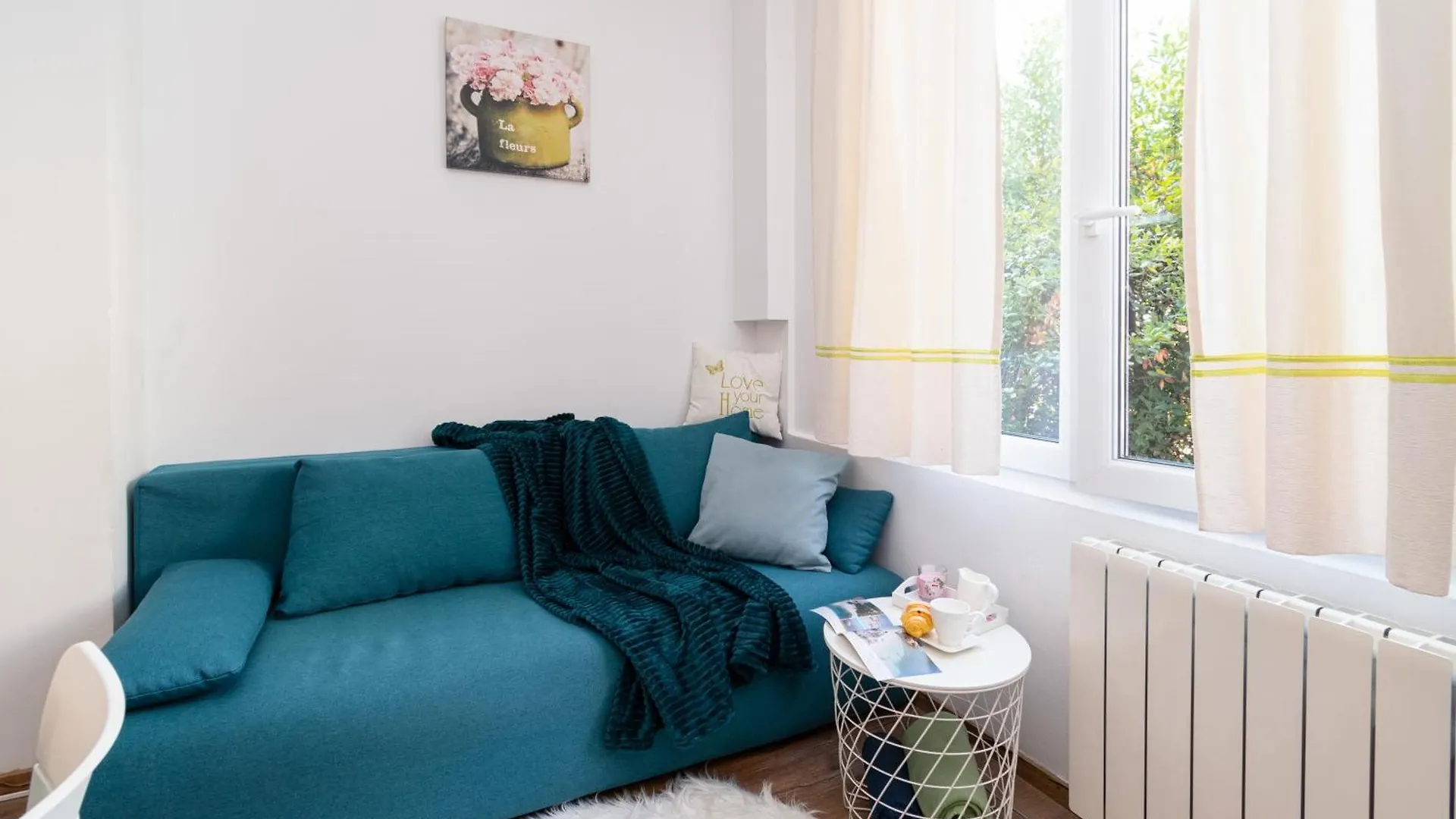 Apartments With Wifi Rijeka - 16455