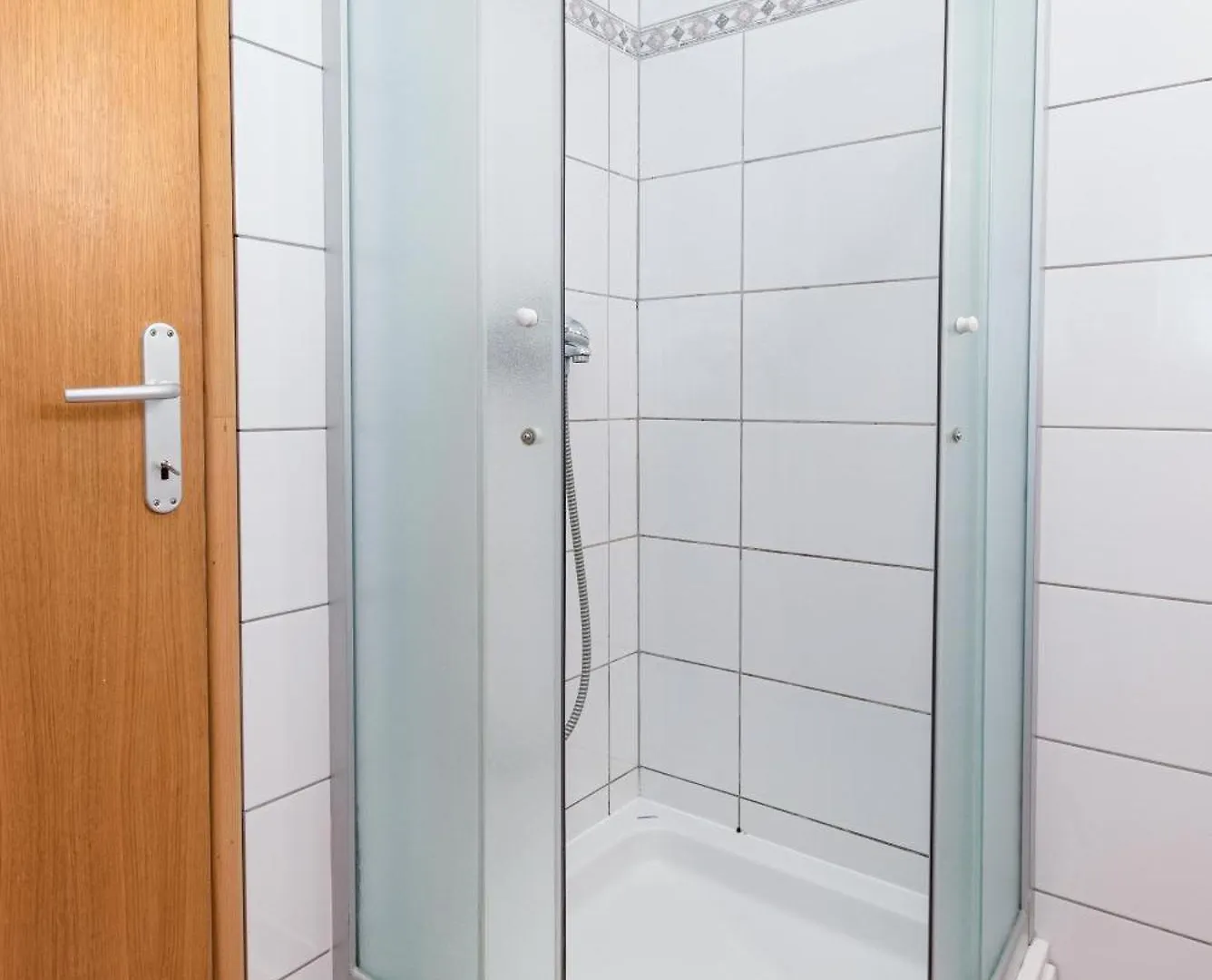 Apartments With Wifi Rijeka - 16455